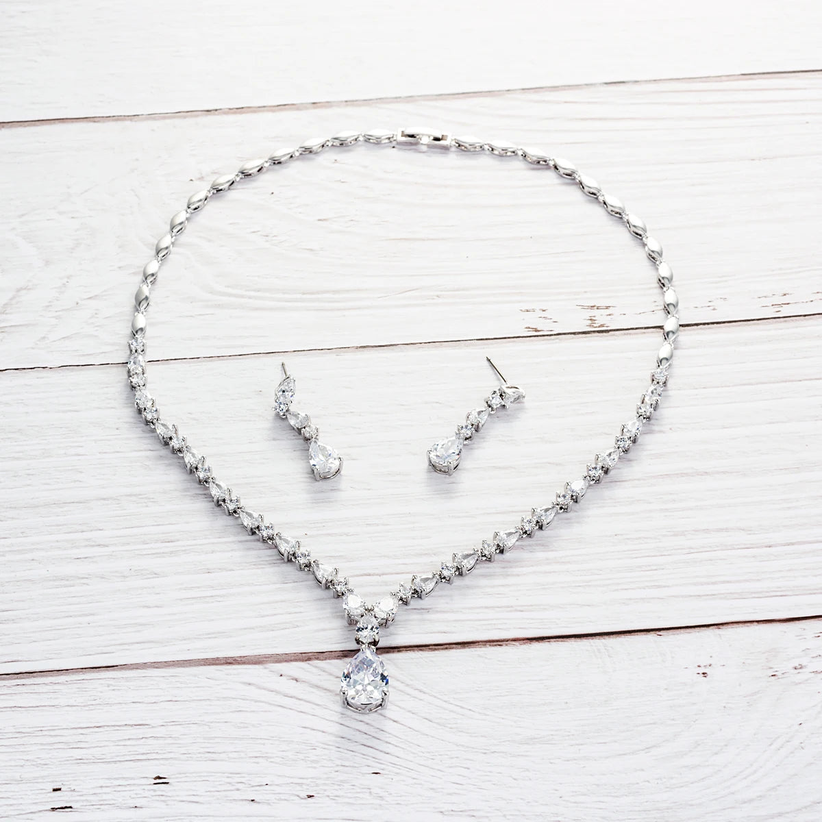 Luxury Pieces High Quality Zirconia Fashion Zirconia Set Jewelry Zirconia