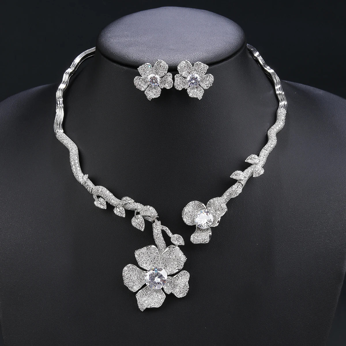 Luxury Pieces High Quality Zirconia Fashion Zirconia Set Jewelry Zirconia