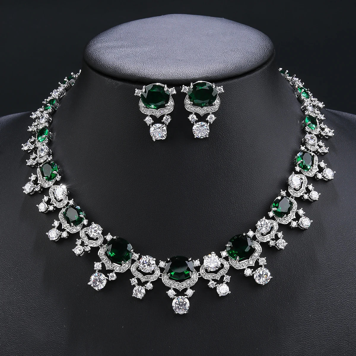 Luxury Pieces High Quality Zirconia Fashion Zirconia Set Jewelry Zirconia