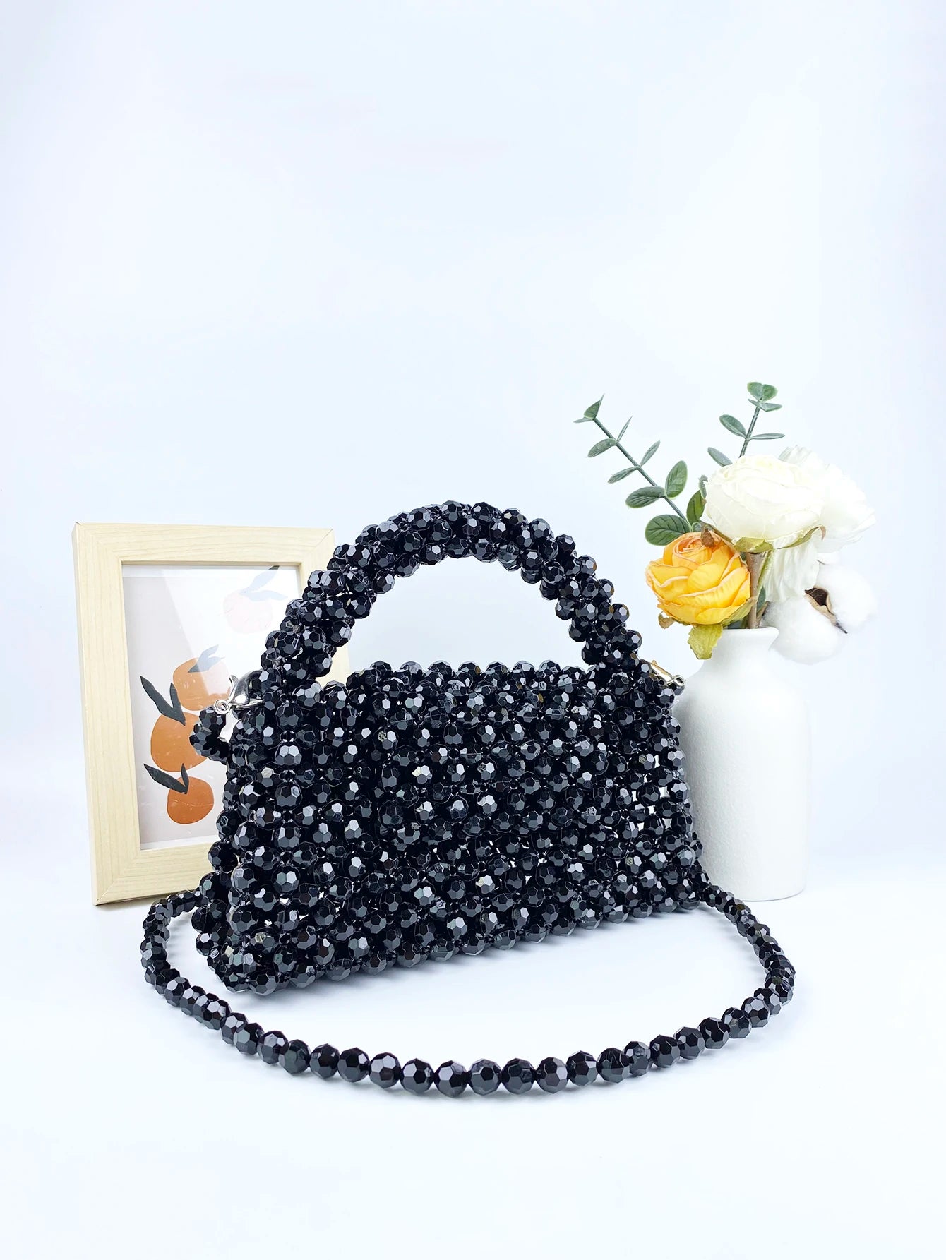 Bestselling and popular beaded handheld phone bag, small square bag, black beads, fashionable and versatile woven bag