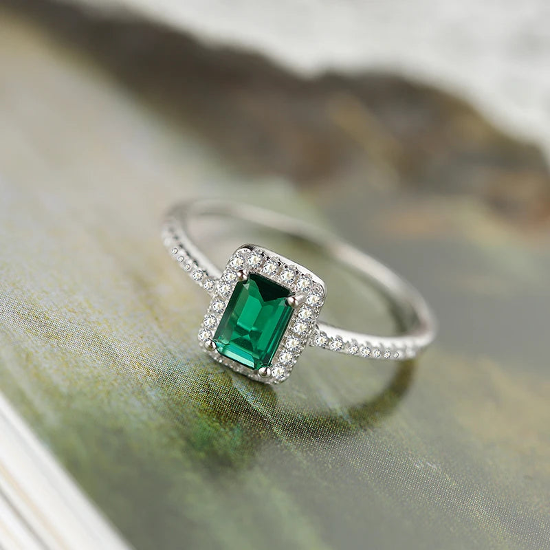 Classic Creative Genuine S925 Sterling Silver Four-Prong Rectangular Emerald Geometric Retro Engagement Jewelry Ring for Women