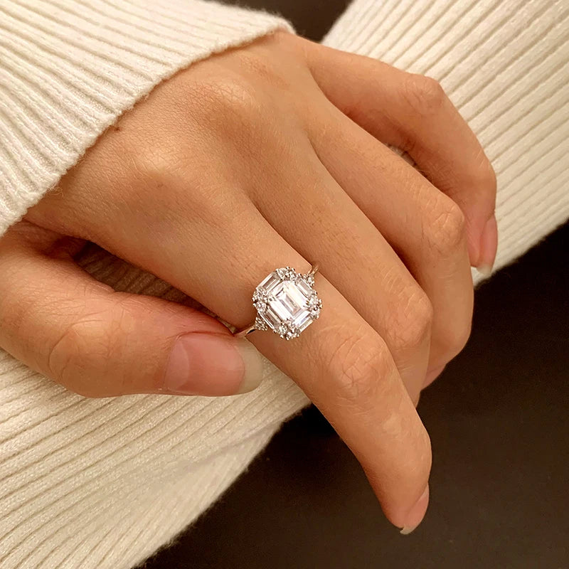 Luxurious S925 Silver  Diamond Ring