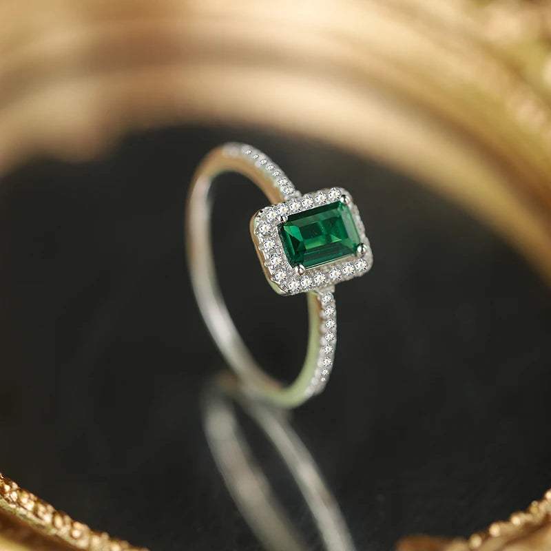 Classic Creative Genuine S925 Sterling Silver Four-Prong Rectangular Emerald Geometric Retro Engagement Jewelry Ring for Women