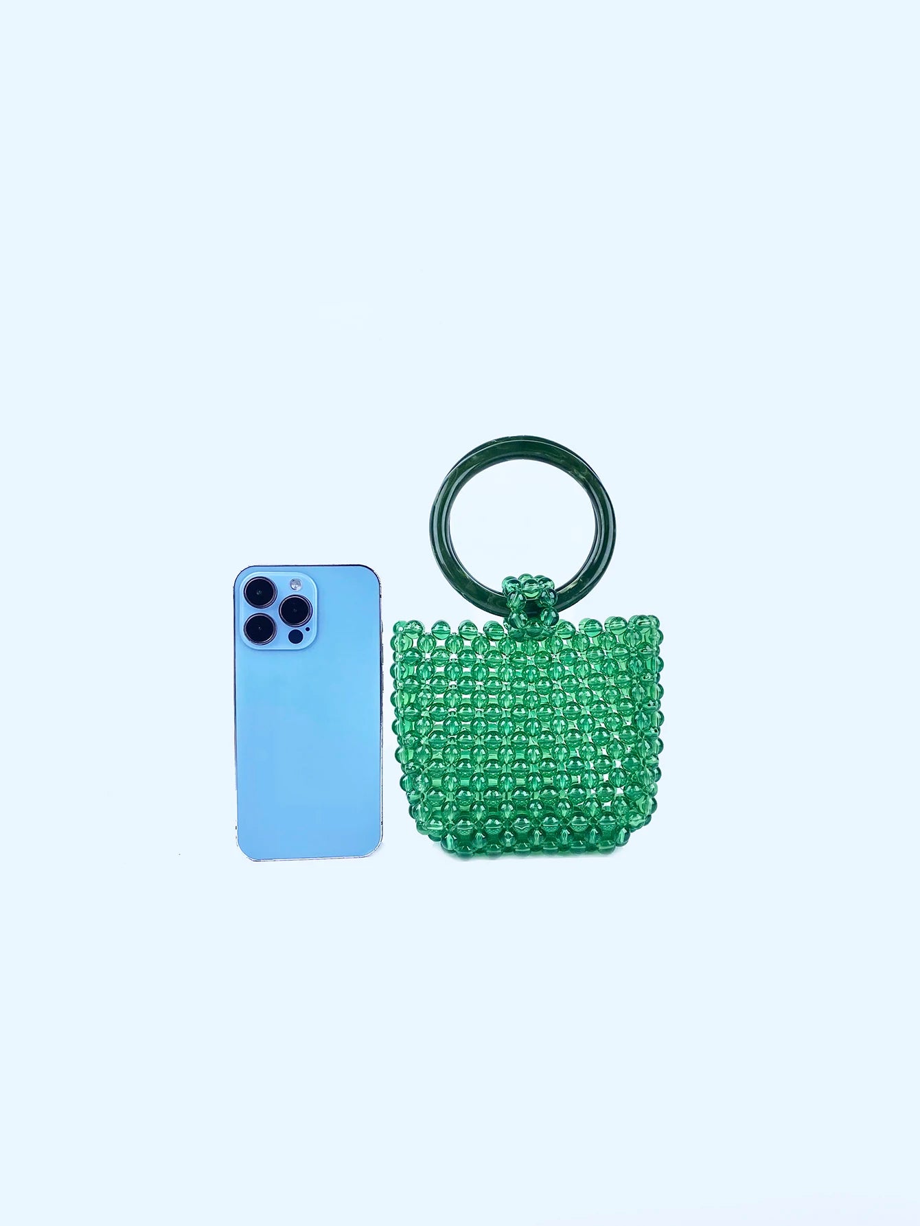 New retro handmade beaded bucket bag for women's spring and autumn woven fashionable green bead circular ring handbag