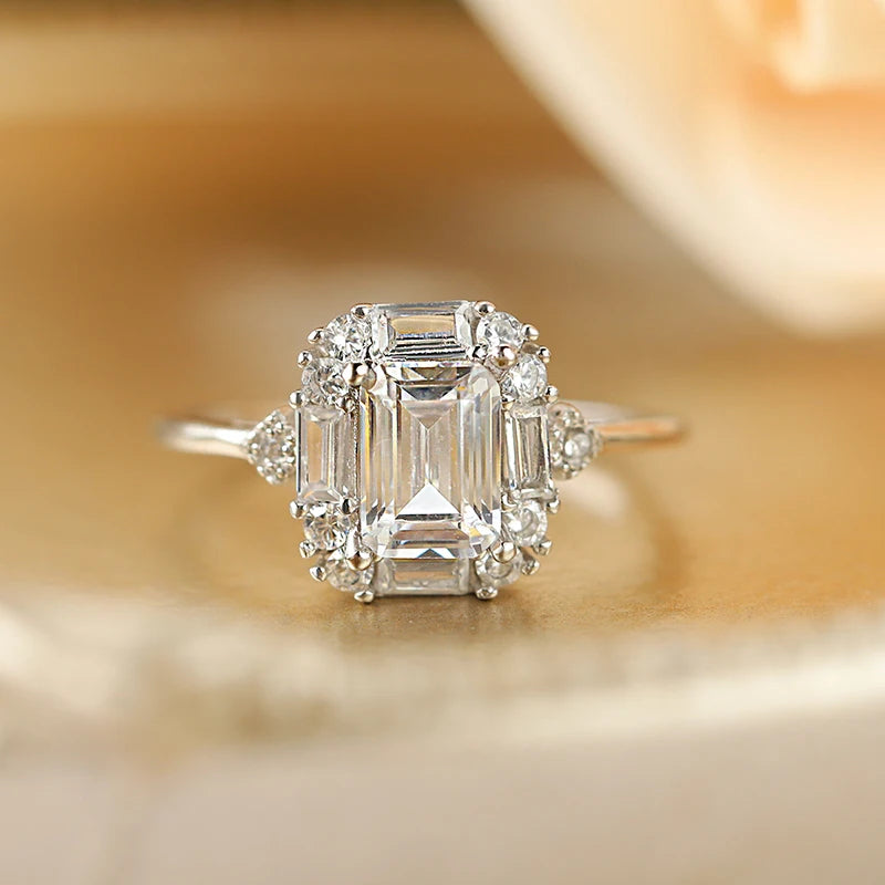 Luxurious S925 Silver  Diamond Ring